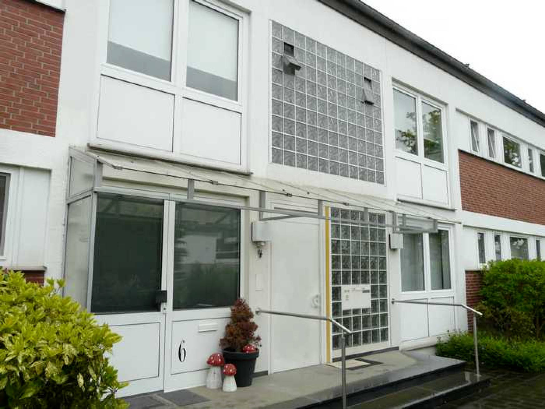 Garage, Eigentumswohnung (3 bis 4 Zimmer) in Bastertweg 2, 4, 6, Bastertweg, 59555 Lippstadt
