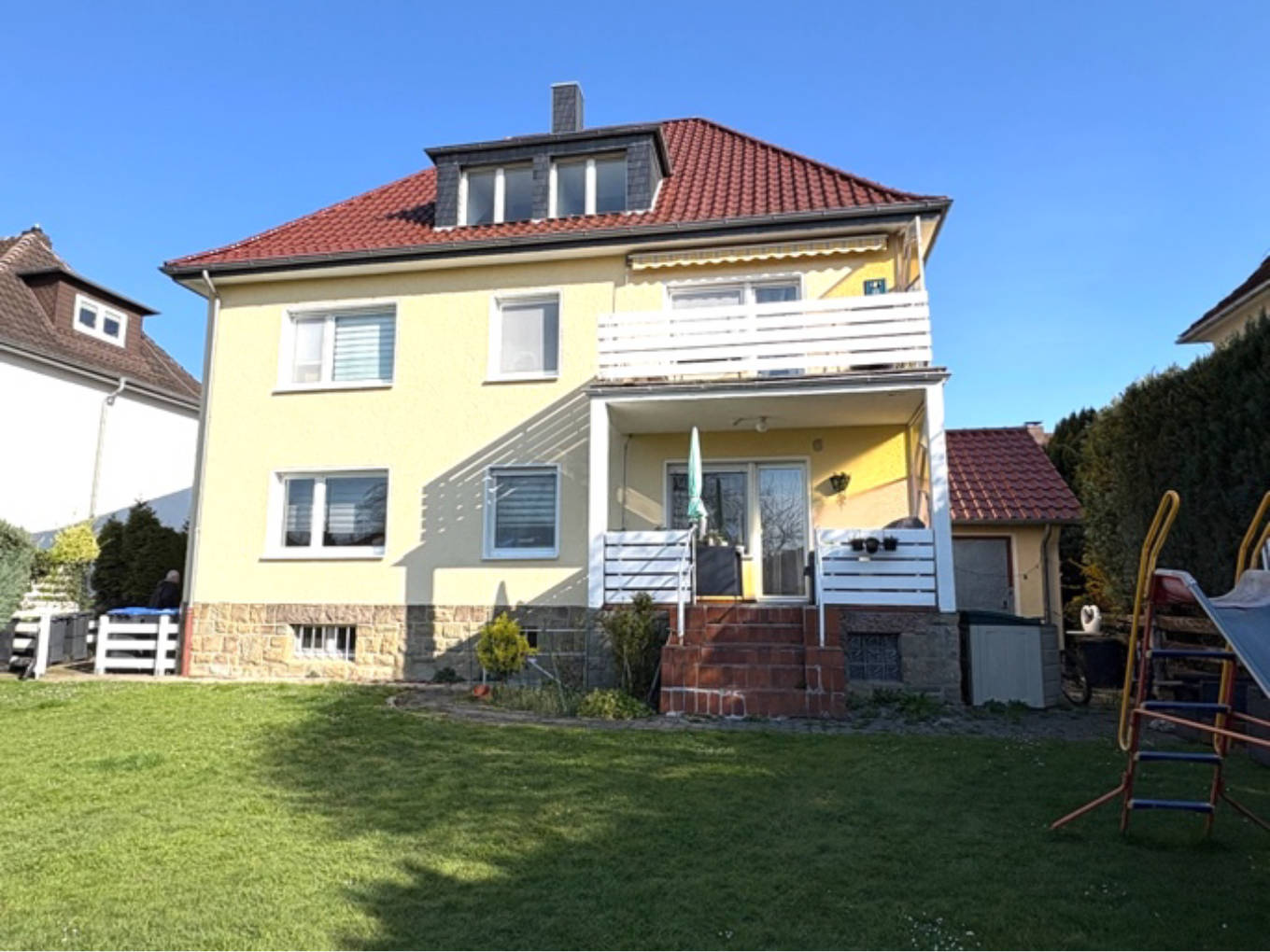 Mehrfamilienhaus mit Garage in Petristraße 20, 32657 Lemgo, Lemgo