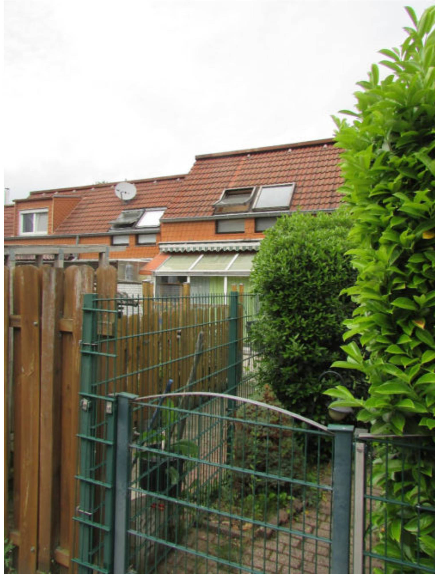 Erbbaurecht und dazugehörige Grundstücke - Reihenhaus - Nutzungsrecht an einer Garage - unbebautes Grundstück in An der Stadtgärtnerei 4, 46485 Wesel - Bild 2