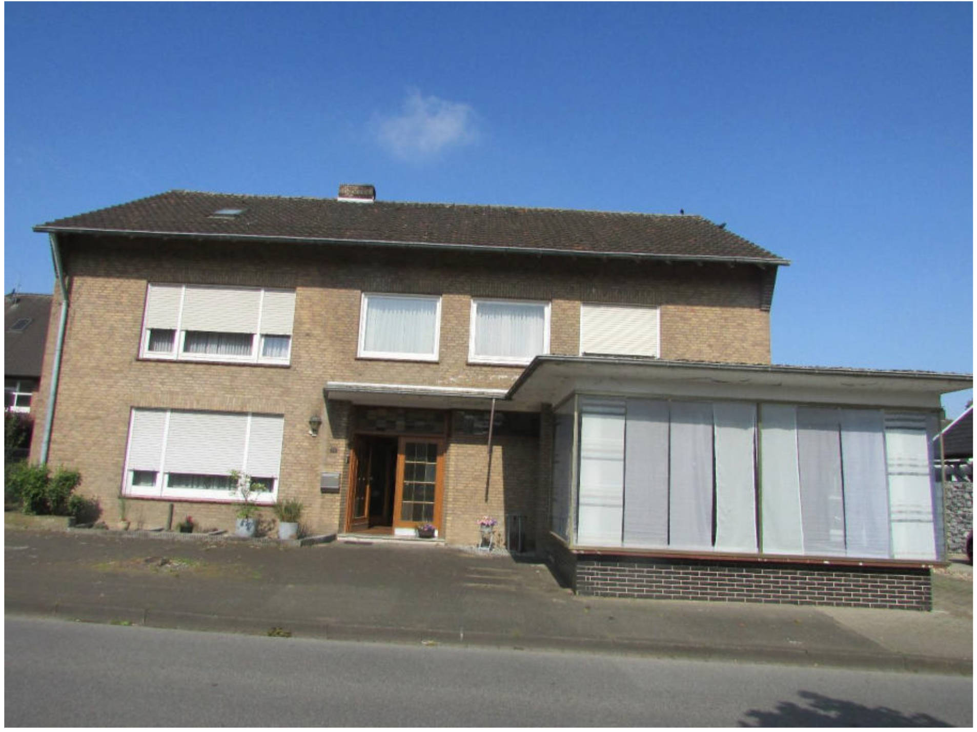 Gewerbeeinheit (z.B. Laden, Büro), Eigentumswohnung im Ober- und Dachgeschoss in Diersfordter Straße 11, 46499 Hamminkeln - Bild 3