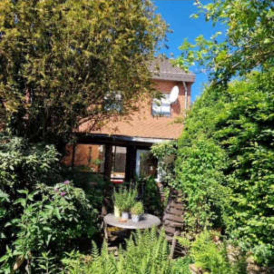 Einfamilienhaus (Reihenendhaus), Garage, Verkehrsfläche, in Heinrich-von-Gemen-Straße 13, 46514 Schermbeck