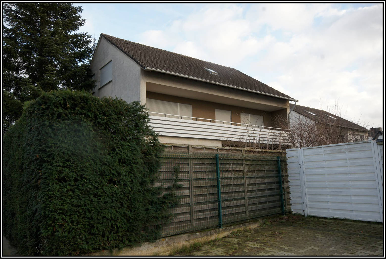 Mehrfamilienhaus, 2 Garagen in Sebastianstraße 9, 33154 Salzkotten, Upsprunge - Bild 3