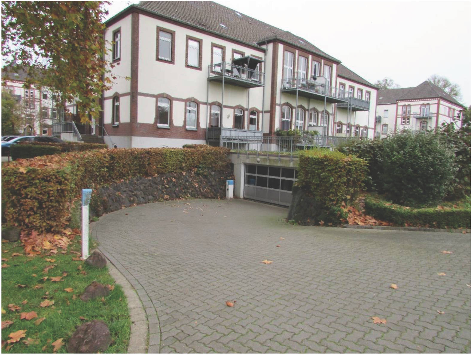 Wohnungserbbaurecht - 3-Raum Wohnung - bzw. Teilerbbaurecht - Tiefgaragenstellplatz - in Friedenstraße 84, 84a, 84b, 84c, 84d, 84e, 86, 86a, 86b, 86c, 86d, 86e, 86f,, 46485 Wesel - Bild 3