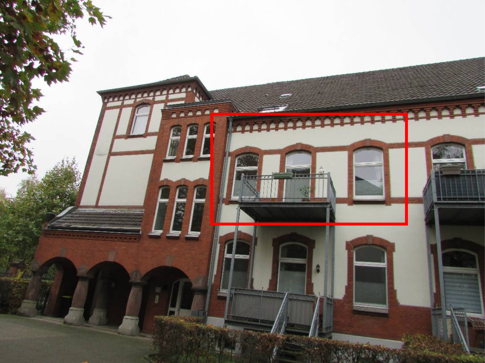 Wohnungserbbaurecht - 3-Raum Wohnung - bzw. Teilerbbaurecht - Tiefgaragenstellplatz - in Friedenstraße 84, 84a, 84b, 84c, 84d, 84e, 86, 86a, 86b, 86c, 86d, 86e, 86f,, 46485 Wesel - Bild 2