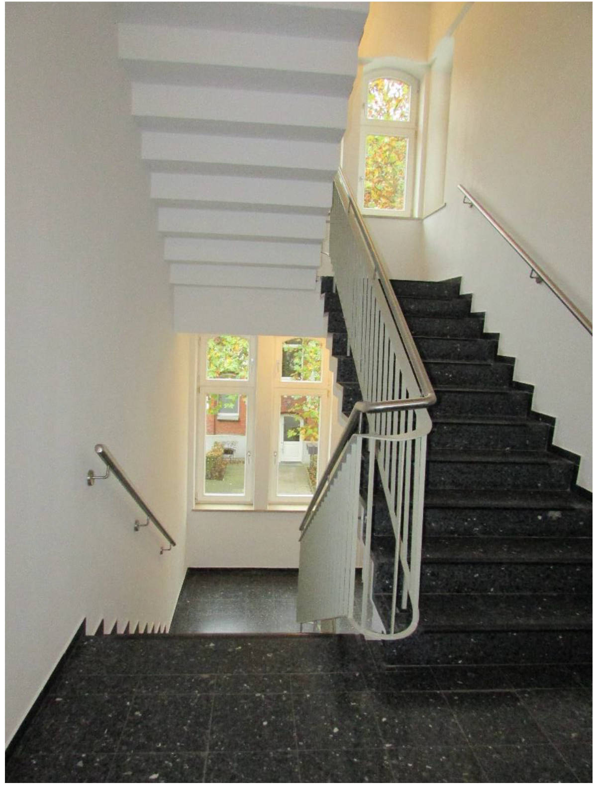 Wohnungserbbaurecht - 3-Raum Wohnung - bzw. Teilerbbaurecht - Tiefgaragenstellplatz - in Friedenstraße 84, 84a, 84b, 84c, 84d, 84e, 86, 86a, 86b, 86c, 86d, 86e, 86f,, 46485 Wesel