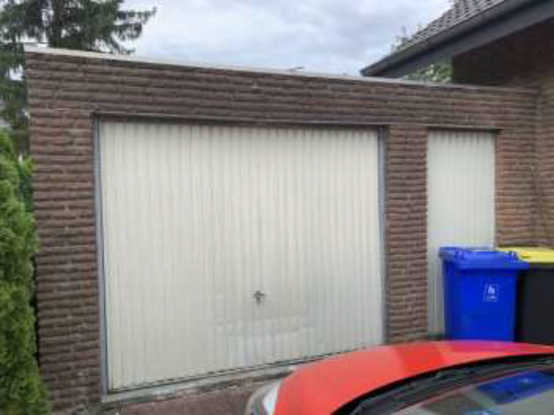 Garage, Einfamilienhaus in Tühlhöhe 29, 33142 Büren, Steinhausen