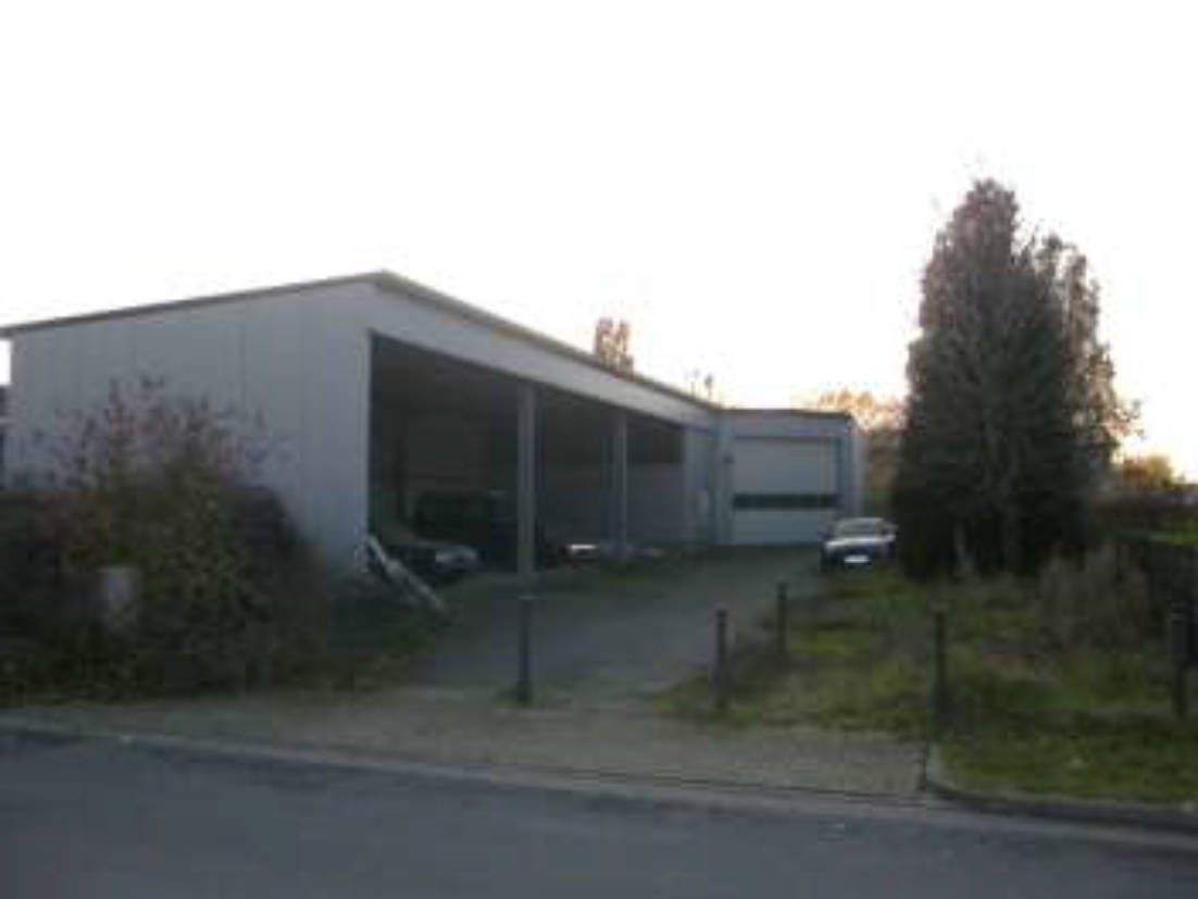 Mit einer Gewerbehalle bebautes Grundstück (Gemarkung Verne, Flur 5, Flurstück 1591) in Haltiger Feld, 33154 Salzkotten, Verne - Bild 2