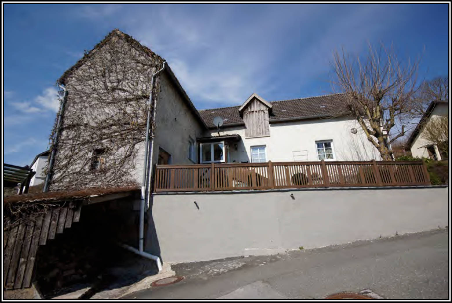 Garage, Einfamilienhaus in Birkengrund 1, 33181 Bad Wünnenberg, Fürstenberg - Bild 4