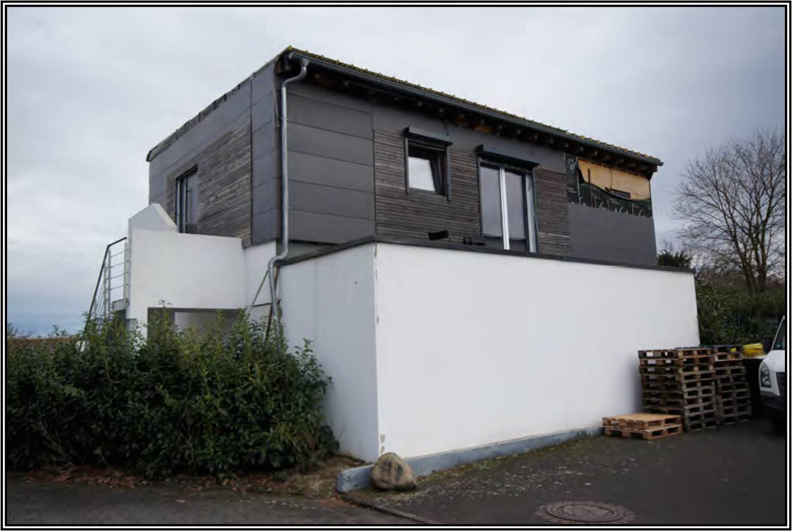 nordrheinwestpfalen 0014 K 0049/2025 Zum Strothebach 3, 33175 Bad Lippspringe 5