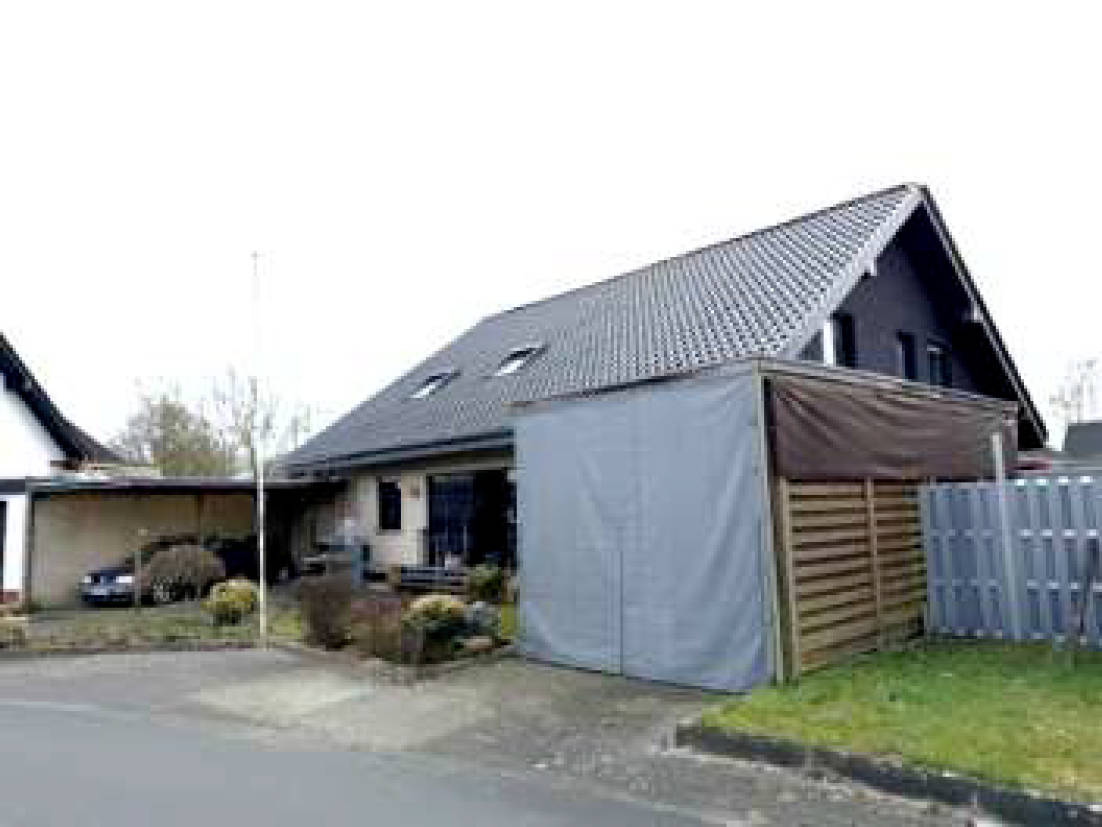 Garage, Einfamilienhaus in Grüner Kamp 20, 33154 Salzkotten, Verlar - Bild 5