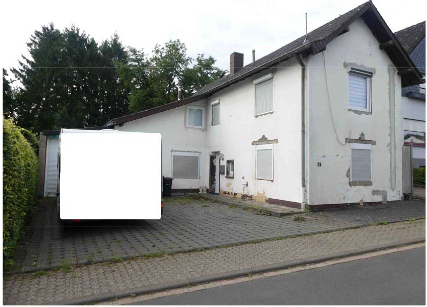 Garage, Einfamilienhaus in St.-Michael-Straße 24, 53894 Mechernich, Bergbuir