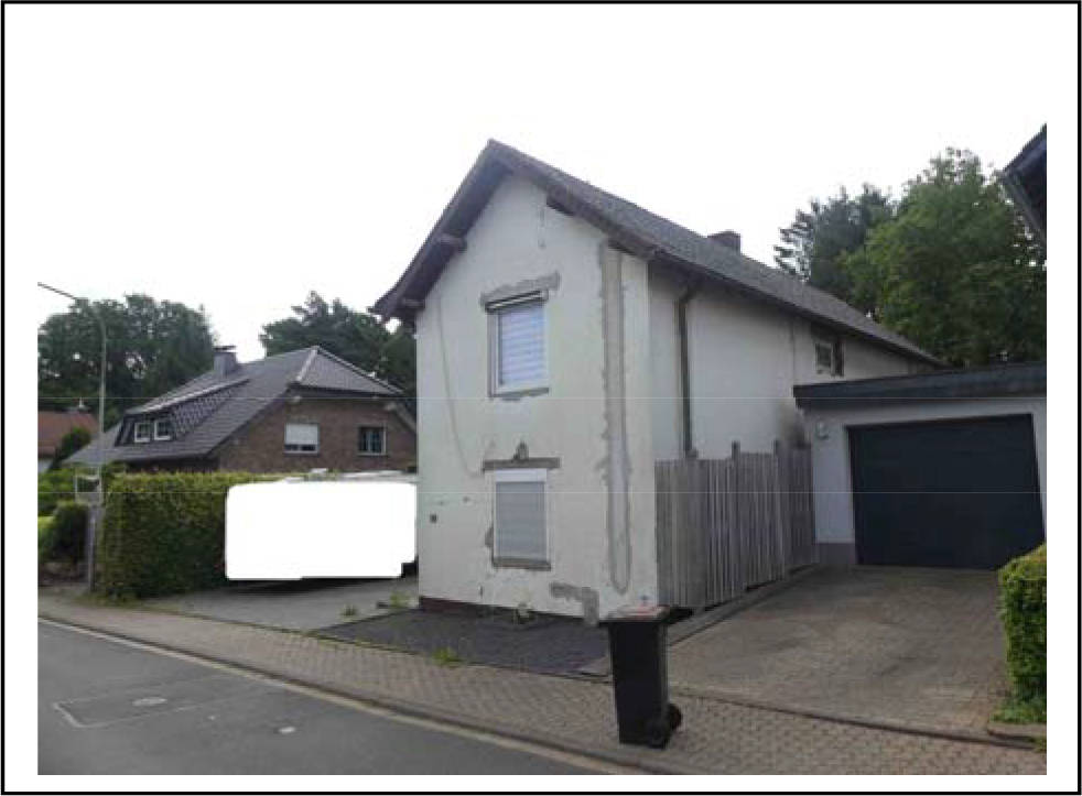 Garage, Einfamilienhaus in St.-Michael-Straße 24, 53894 Mechernich, Bergbuir - Bild 3