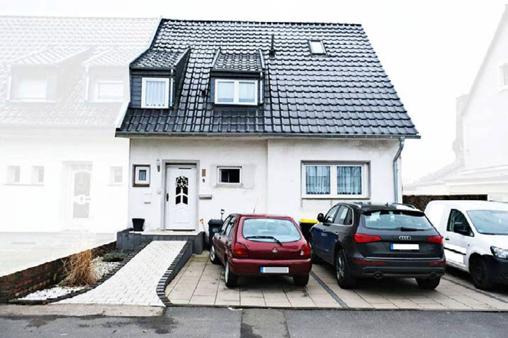 Kfz-Stellplatz, Garage, Doppelhaushälfte in Jahnstraße 9, 53909 Zülpich, Wichterich