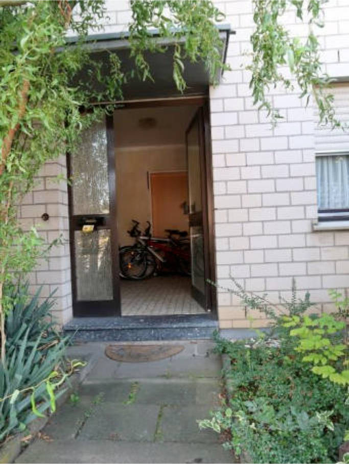 Garage, Einfamilienhaus, Doppelhaushälfte in Danziger Straße 6, 53909 Zülpich - Bild 2
