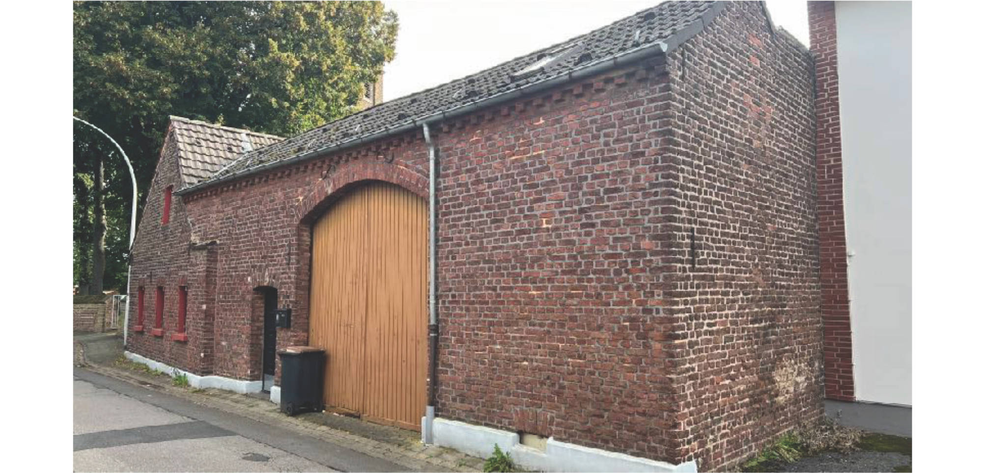 Wohnobjekt historischen Ursprungs mit angrenzender Scheune (vermutlich aus einer ehemaligen Hofstelle entstanden) in August-Münker-Straße 9, 41515 Grevenbroich, Allrath - Bild 4