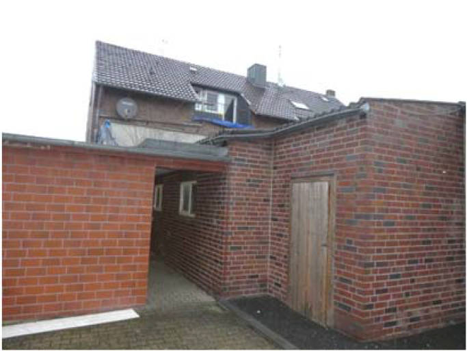 Zweifamilienhaus, Garage, Doppelhaushälfte, rückwärtige Anbauten in Gartenstraße 87, Gartenstraße 87 a, 41363 Jüchen, Hochneukirch - Bild 4
