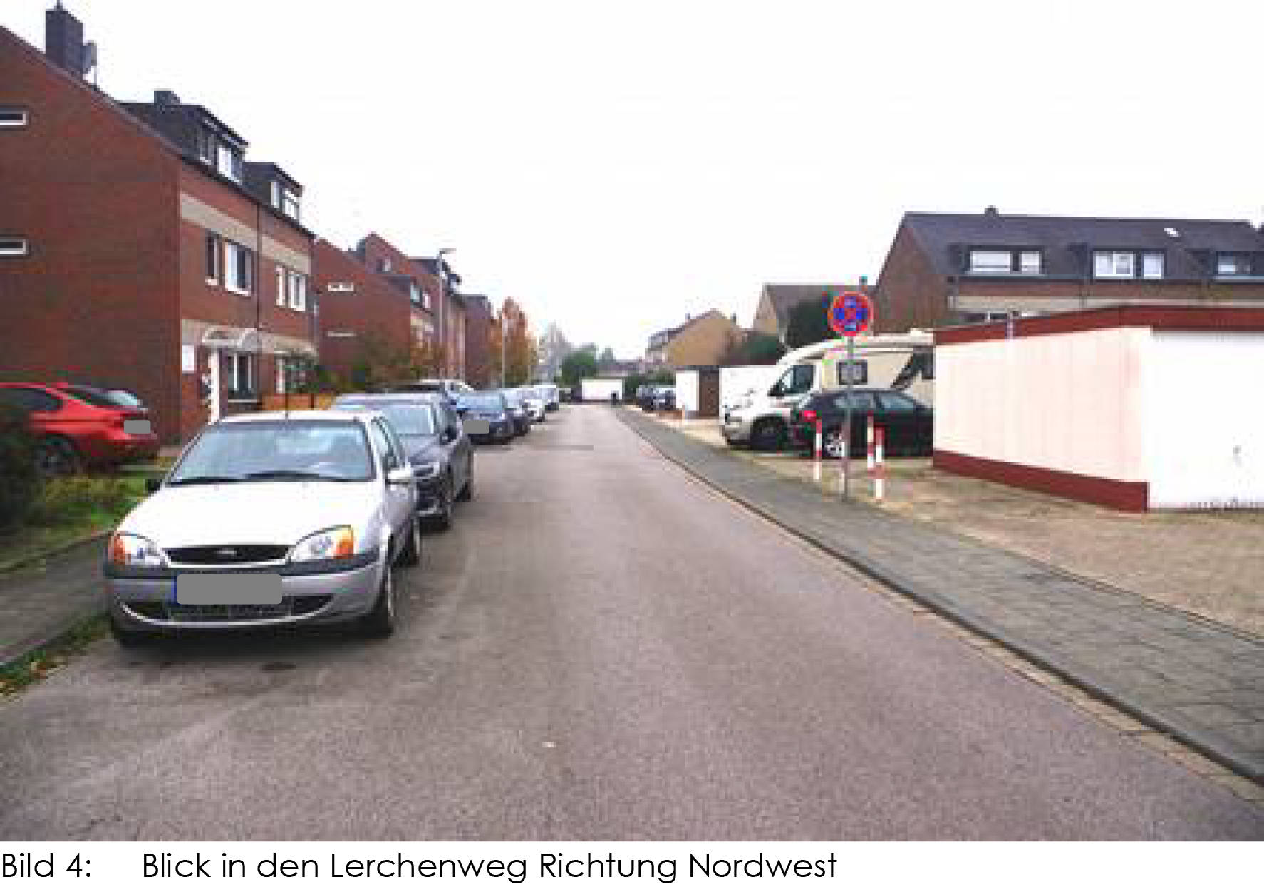 Einfamilienhaus, Es handelt sich bei dem Versteigerungsobjekt um ein Einfamilienhausgrundstück (Reihenmittelhaus). in Lerchenweg 56, 41517 Grevenbroich - Bild 2