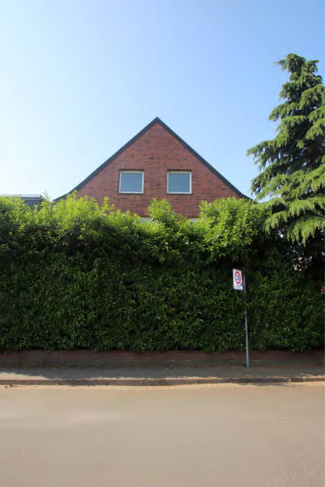 nordrheinwestpfalen 0017 K 0020/2024 Hans-Sachs-Straße 9 B, Richard-Wagner-Straße 30, 41515 Grevenbroich, Elsen 3