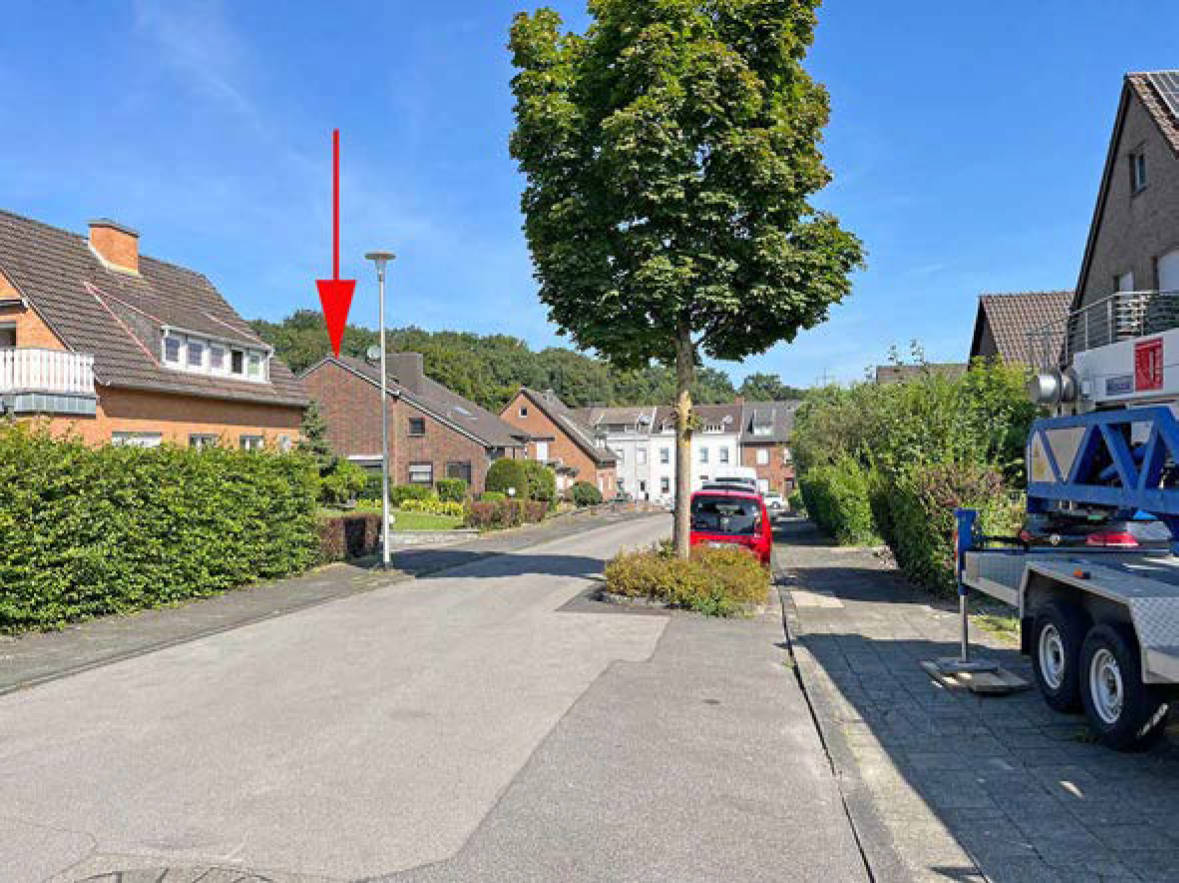 Garage, Einfamilienhaus in Maastrichter Straße 3 u.a., 52134 Herzogenrath - Bild 3