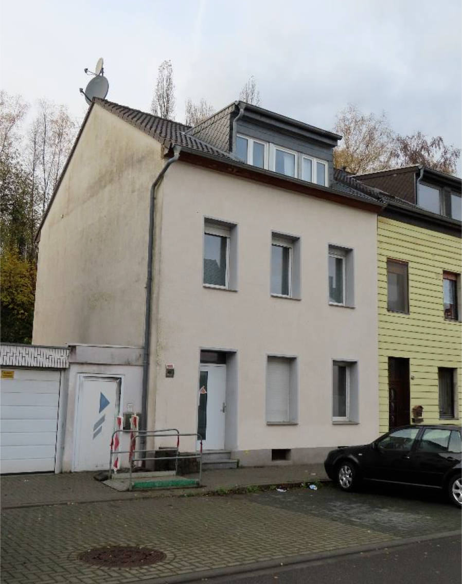 Zweifamilienhaus in Kreuzstr. 41, 52146 Würselen