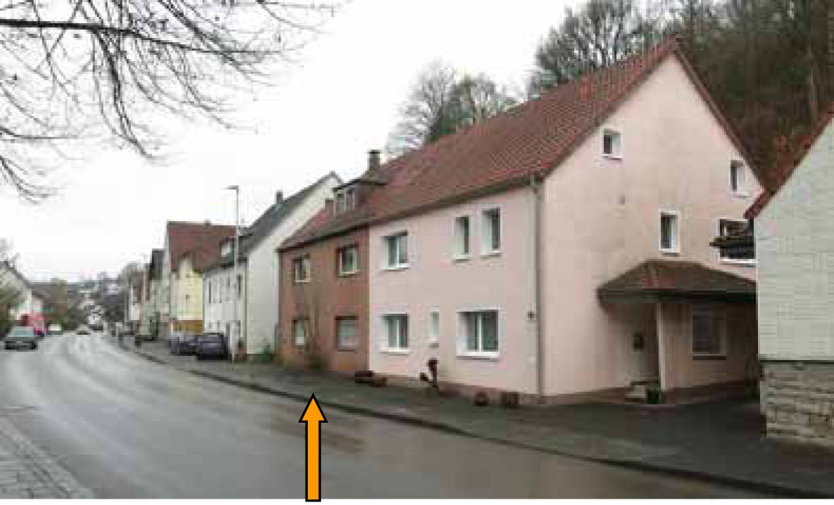 Doppelhaushälfte, Einfamilien-Doppelhaushälfte in Untere Hauptstraße 6, 37688 Beverungen, Dalhausen