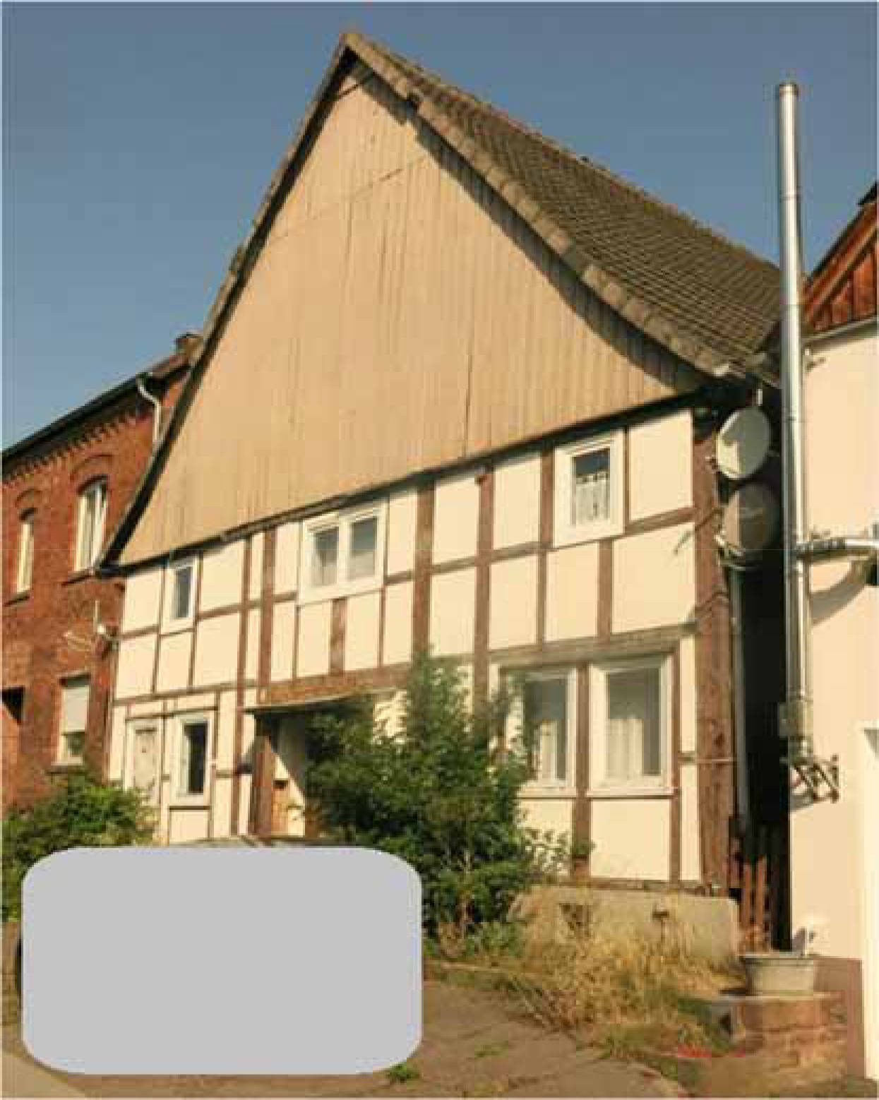 Einfamilienhaus mit Nebengebäuden in Obere Reihe 12, 37671 Höxter, Albaxen - Bild 4