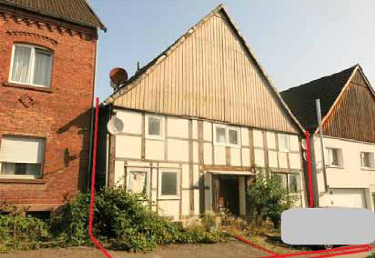 Einfamilienhaus mit Nebengebäuden in Obere Reihe 12, 37671 Höxter, Albaxen - Bild 3