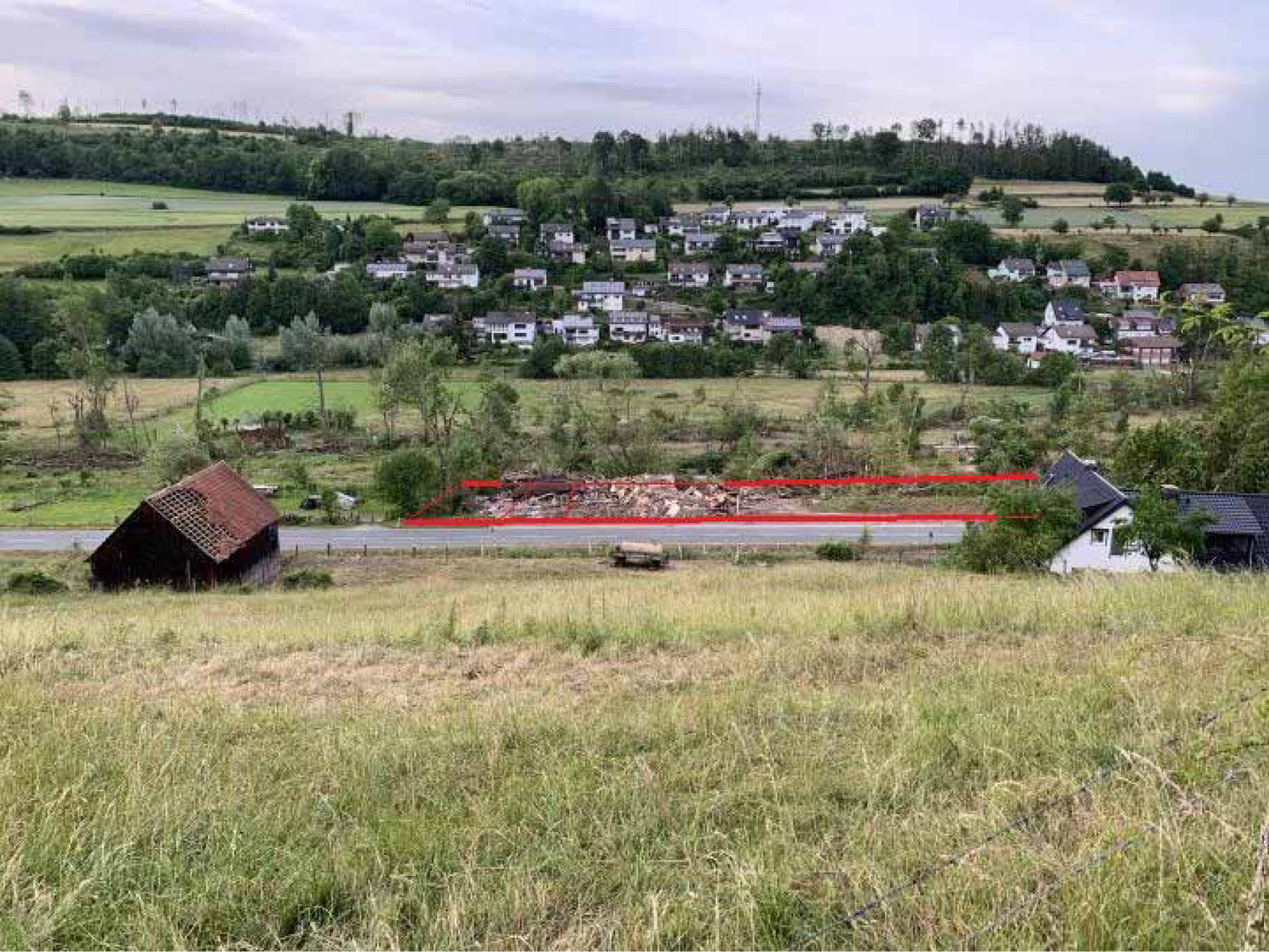 Grundstück im Außenbereich (§ 35  BauGB) mit Bauruine in Lütmarser Tal 34, 37671 Höxter, Lütmarsen - Bild 3
