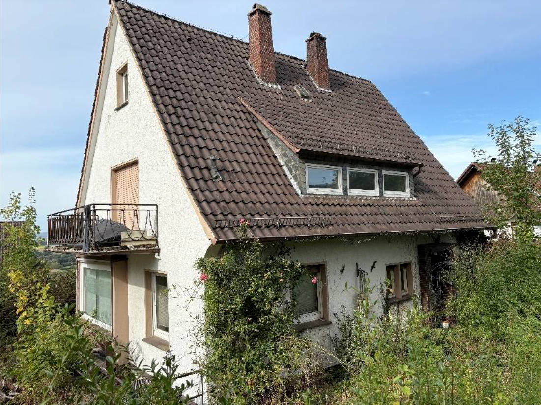 Garage, Einfamilienhaus in Brinkfeldweg 7, 32816 Schieder-Schwalenberg, Schwalenberg - Bild 5