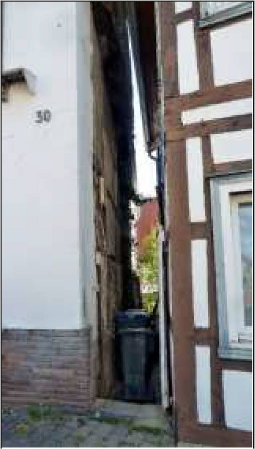 nordrheinwestpfalen 0021 K 0003/2025 Langer Steinweg 30, 32825 Blomberg 19