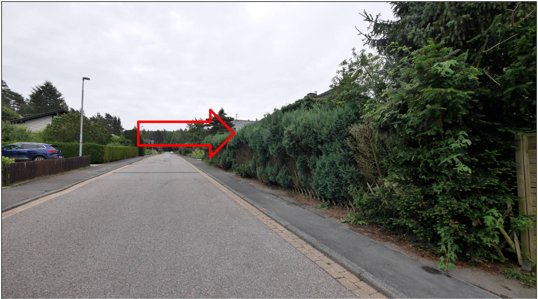 Garage, Einfamilienhaus, keine Innenbesichtigung, Fertighaus der ersten Generation, keine Modernisierung bekannt in Keltenstraße 31, 00000 - Bild 2