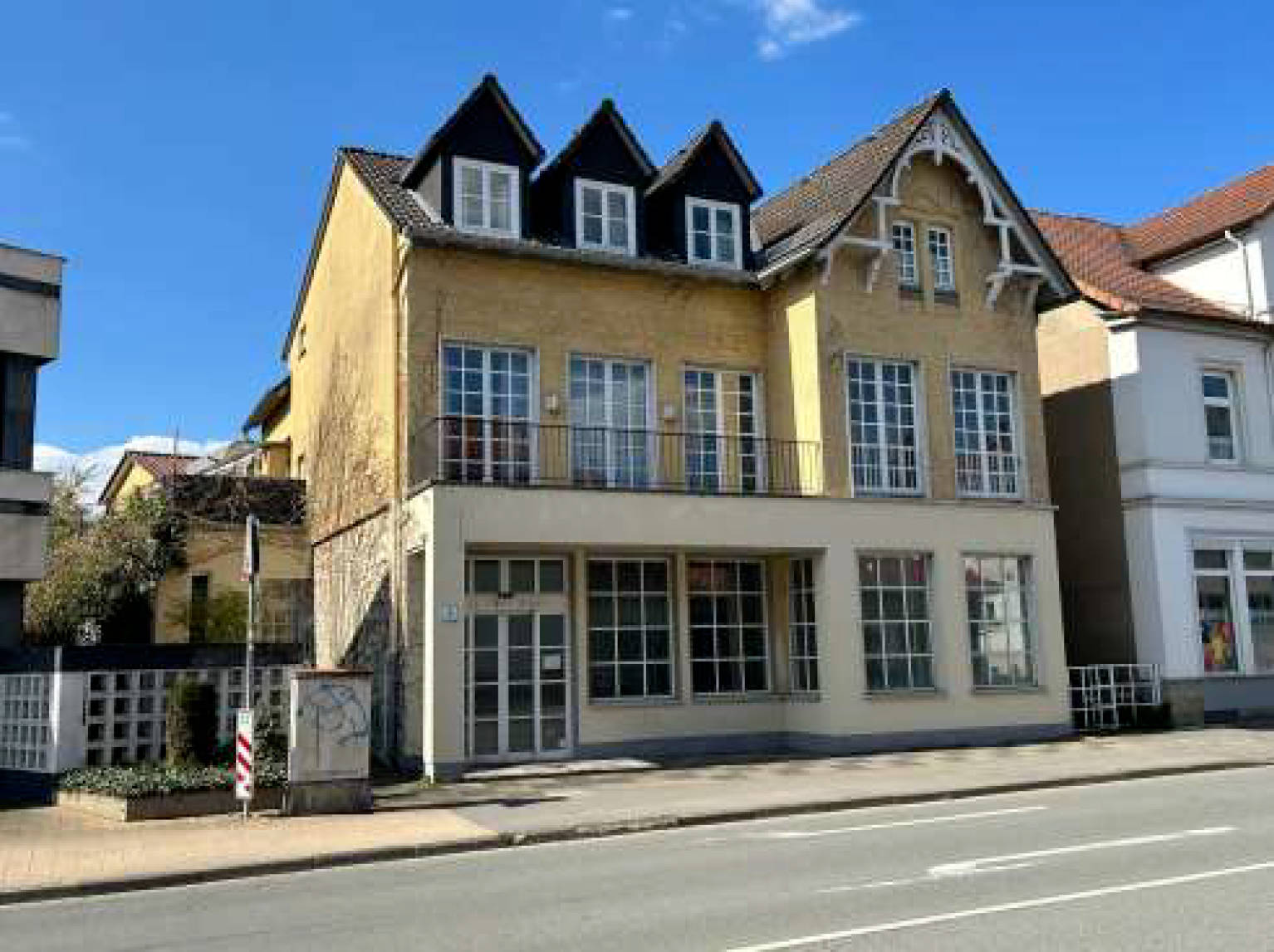 Wohn-/Geschäftshaus in Bahnhofstraße 1, 32683 Barntrup, Barntrup - Bild 2