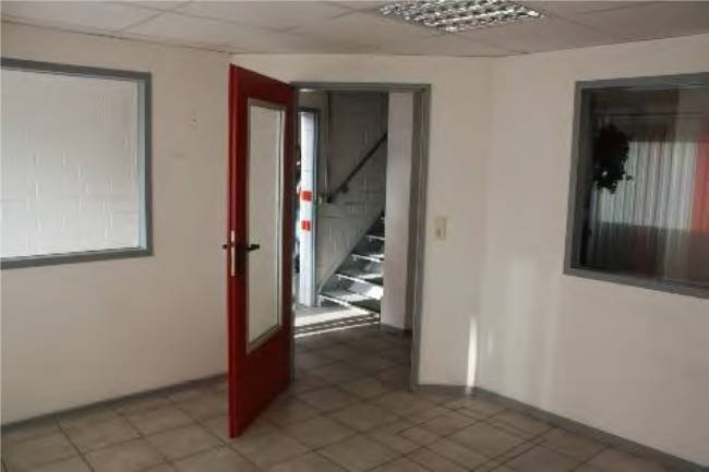Wohn-/Geschäftshaus, Garage, Lagerhalle in Hans-Böckler-Str. 22, 40764 Langenfeld (Rheinland), Berghausen - Bild 2
