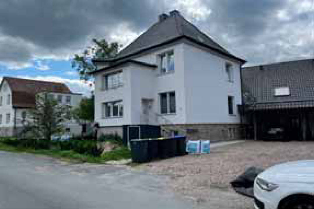 Garage, Kfz-Stellplatz, Mehrfamilienhaus in Bentweg 11, 32760 Detmold, Hiddesen - Bild 4