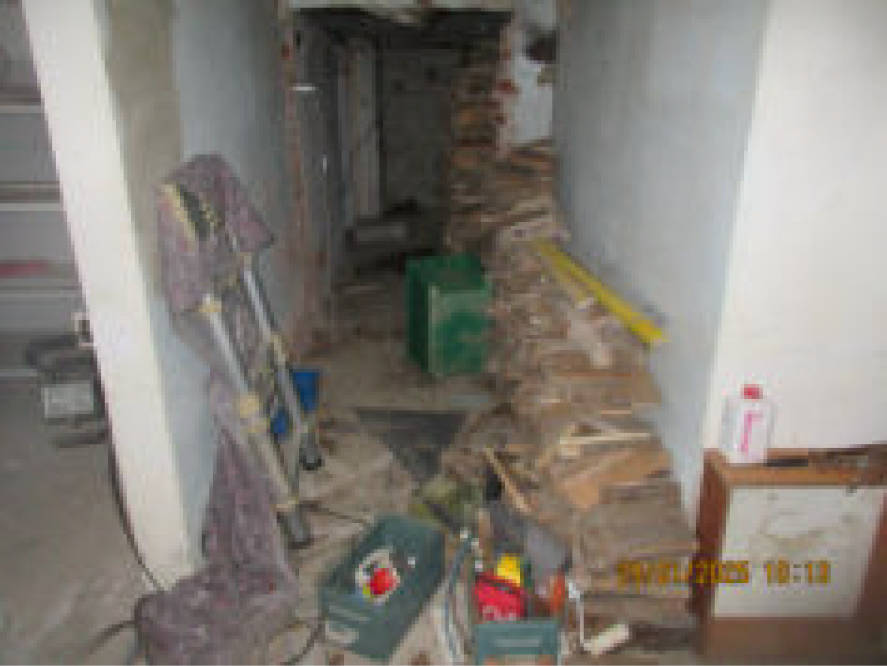 nordrheinwestpfalen 0021 K 0031/2024 Schlehdornweg 12, 14, 32805 Horn-Bad Meinberg 31