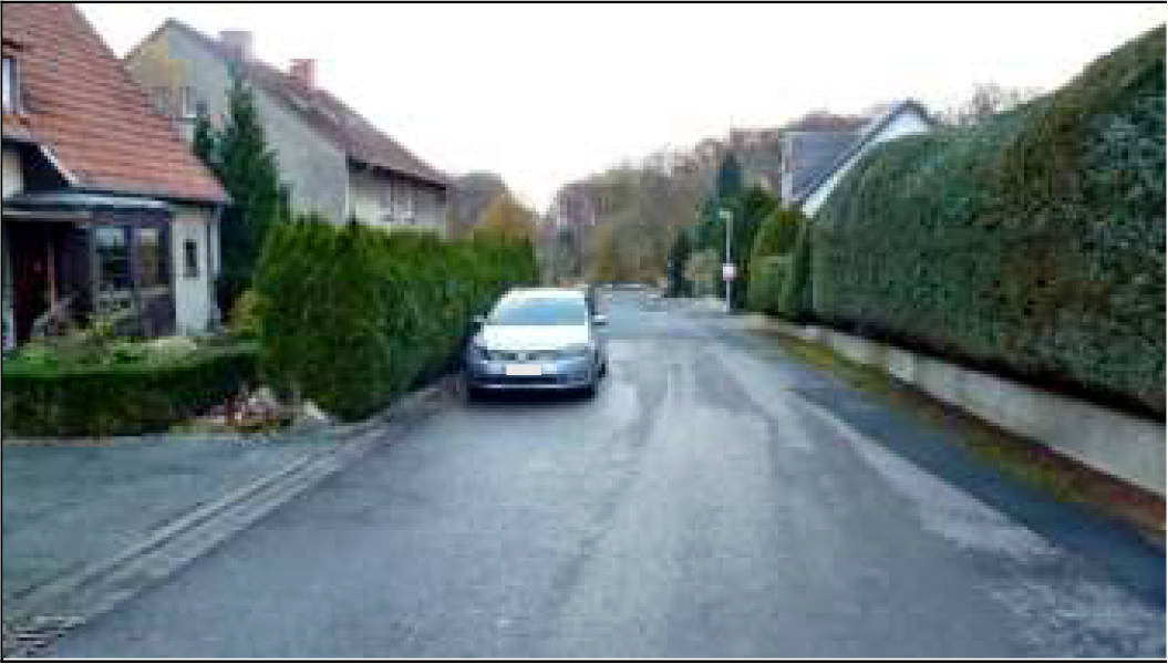 Eigentumswohnung (ab 5 Zimmer), freistehendes Einfamilienhaus als Wohnungseigentum mit Werkstatt in Dahlsheider Weg 7, 9, 32760 Detmold, Vahlhausen - Bild 3