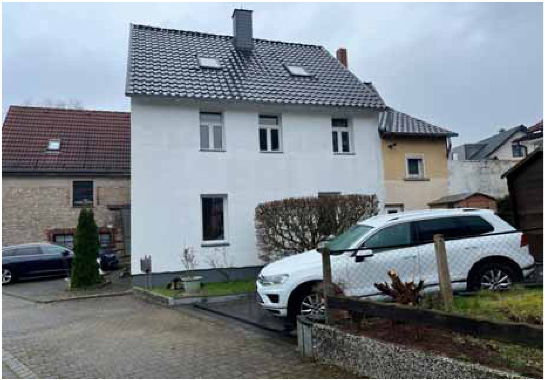 Zweifamilienhaus in Hiddeser Straße 23, 32758 Detmold, Heidenoldendorf