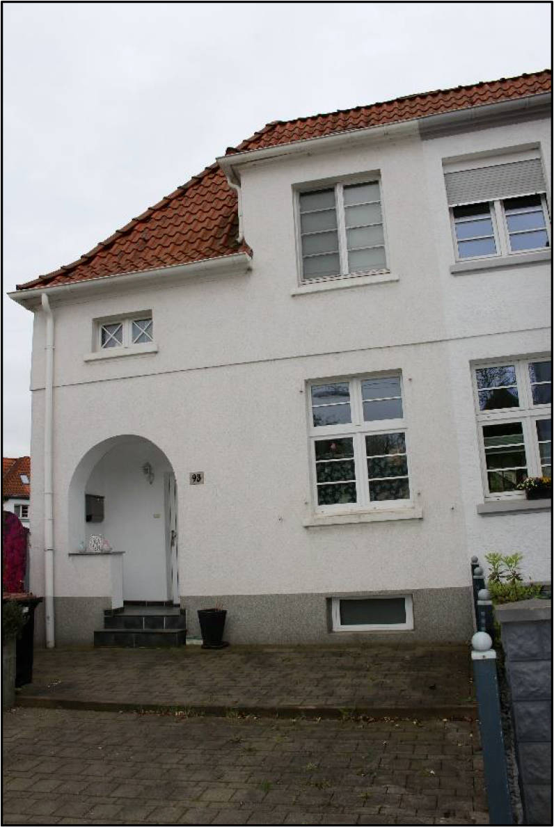 Garage, Reihenhaus, Das in Rede stehende Objekt wird zum Wertermittlungsstichtag eigengenutzt. Eine Besichtigung wurde nicht ermöglicht. in Theodor-Körner-Straße 93, 45661 Recklinghausen - Bild 2