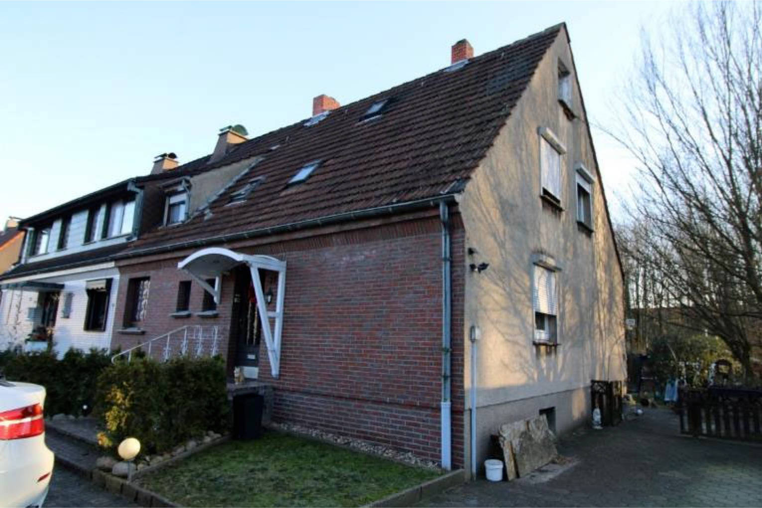 Doppelhaushälfte in Im Dahl, 45699 Herten