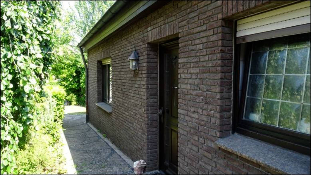 Einfamilienhaus mit Einliegerwohnung, Doppelgarage in Zehlendorfer Straße 3, 00000 Herten - Bild 3