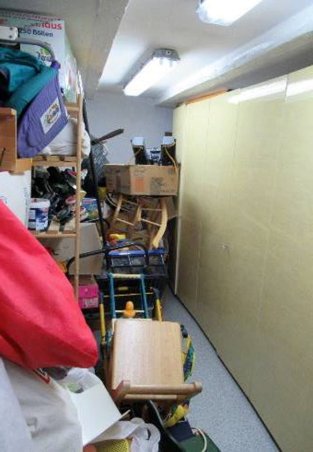 nordrheinwestpfalen 0022 . K 0074/2024 Am Heiligenhäuschen, 00000 18