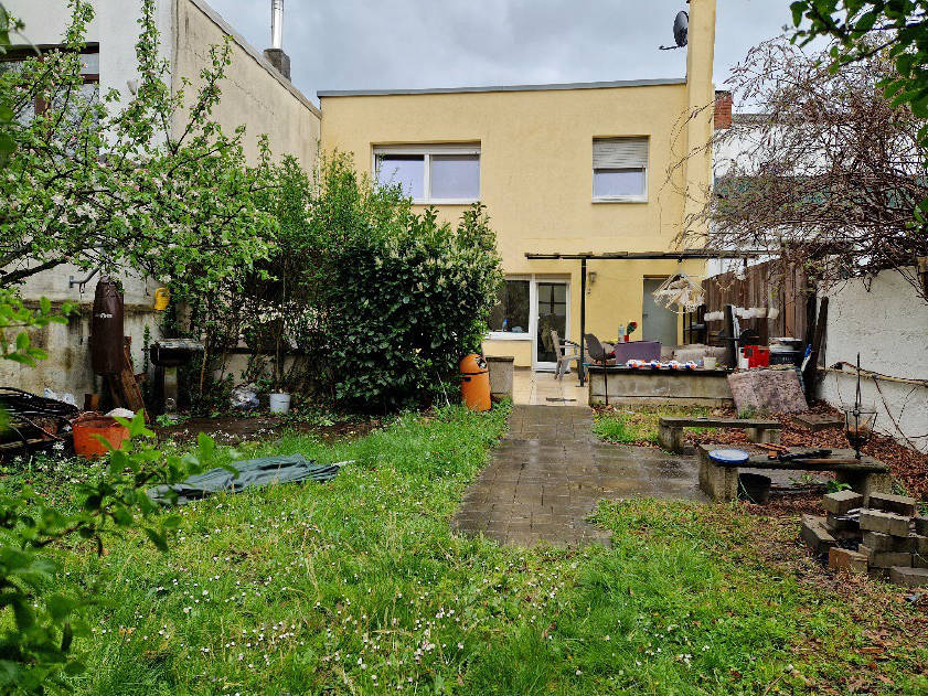 nordrheinwestpfalen 0023 K 0008/2023 Reuterstraße 12, 12A, 53113 Bonn 8