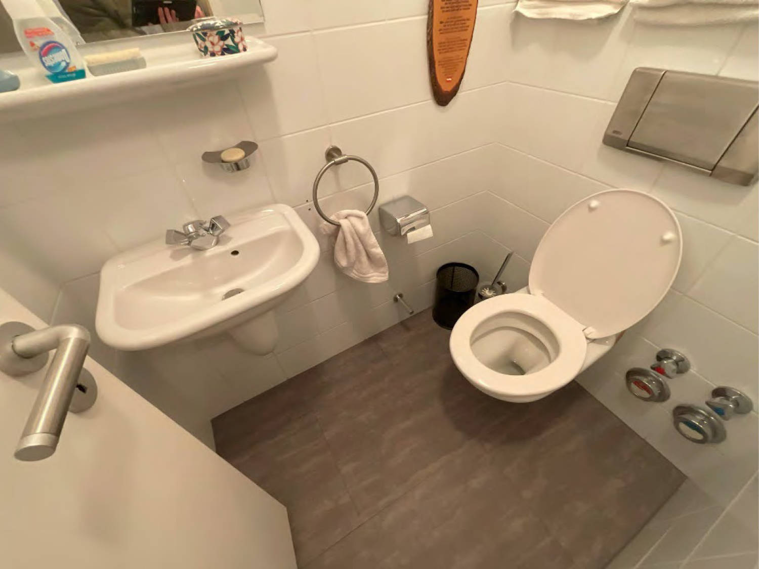 nordrheinwestpfalen 0023K0039-2023 Rheinstrasse 41, 53179 Bonn, Rüngsdorf