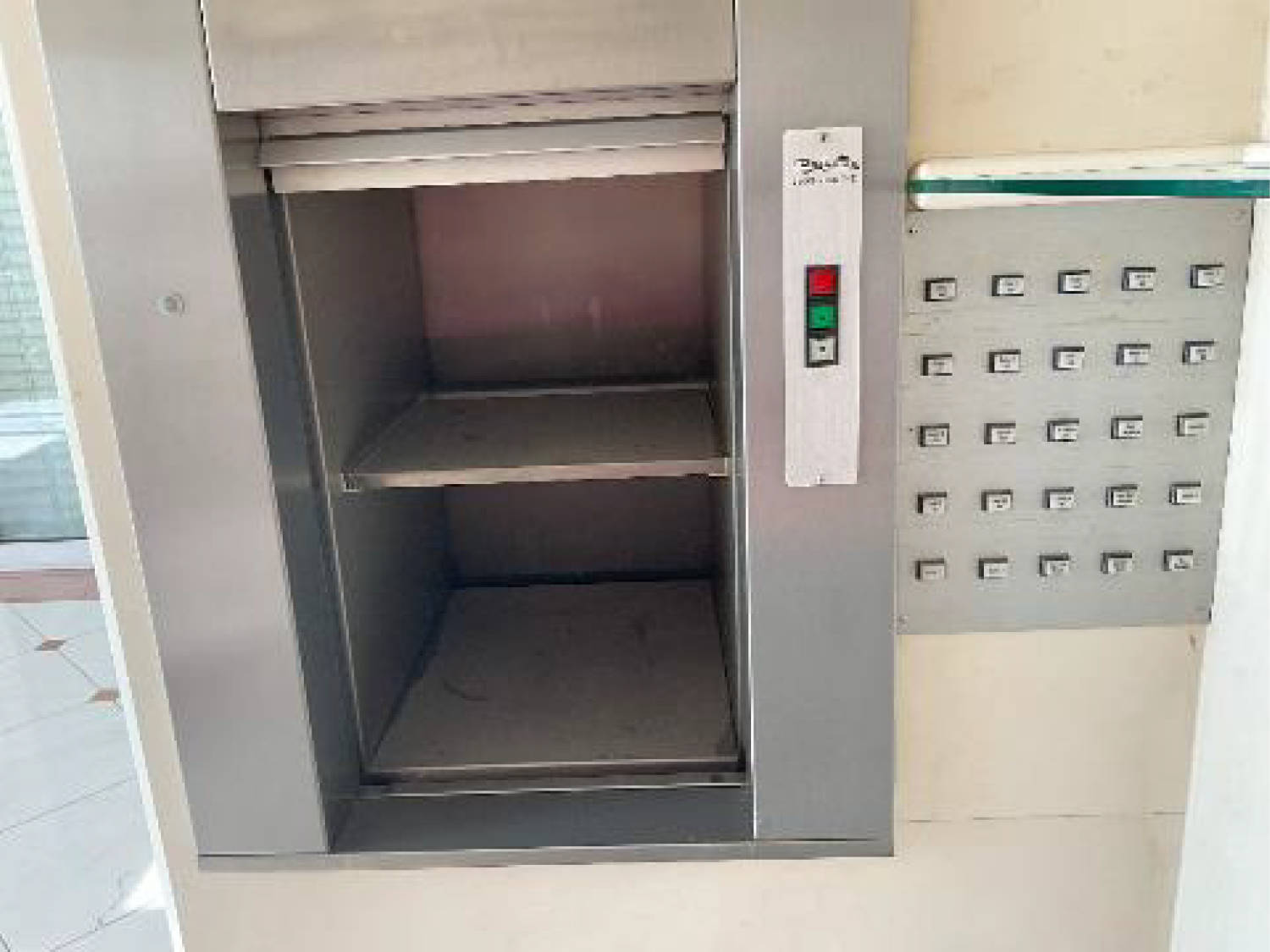 nordrheinwestpfalen 0023 K 0049/2022 Rosental 102, Fritz-Schröder-Ufer 38, 53111 Bonn, Castell 29