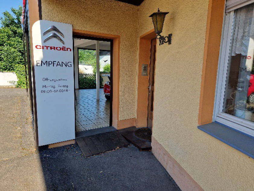 Grundstücke, zusammenhängend mit Wohn- und Geschäftshaus in Töpferstraße, 53343 Wachtberg, Adendorf - Bild 2