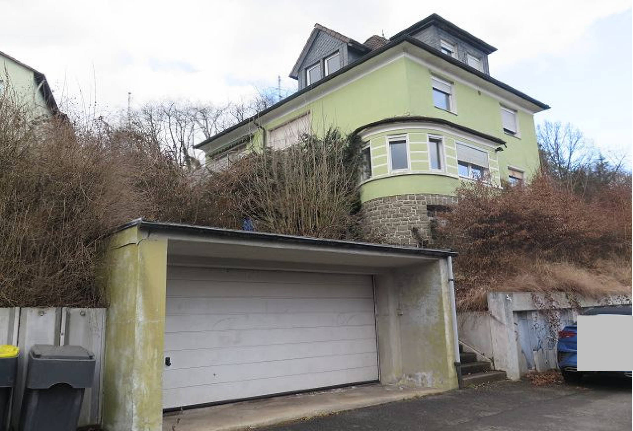 Zweifamilienhaus in Ratscheller Weg 54, 58840 Plettenberg