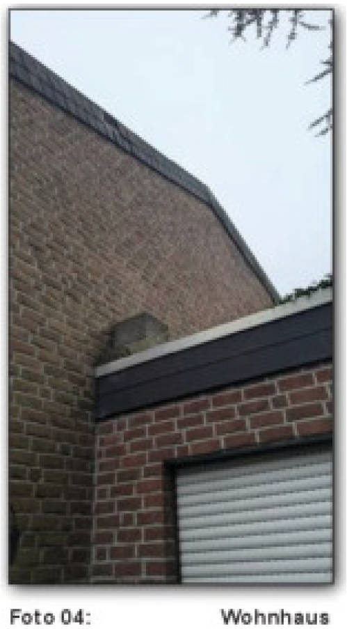 mit einem Carport bebaut, Doppelhaus , Wegefläche in Boeckelter Weg 148, 47574 Goch