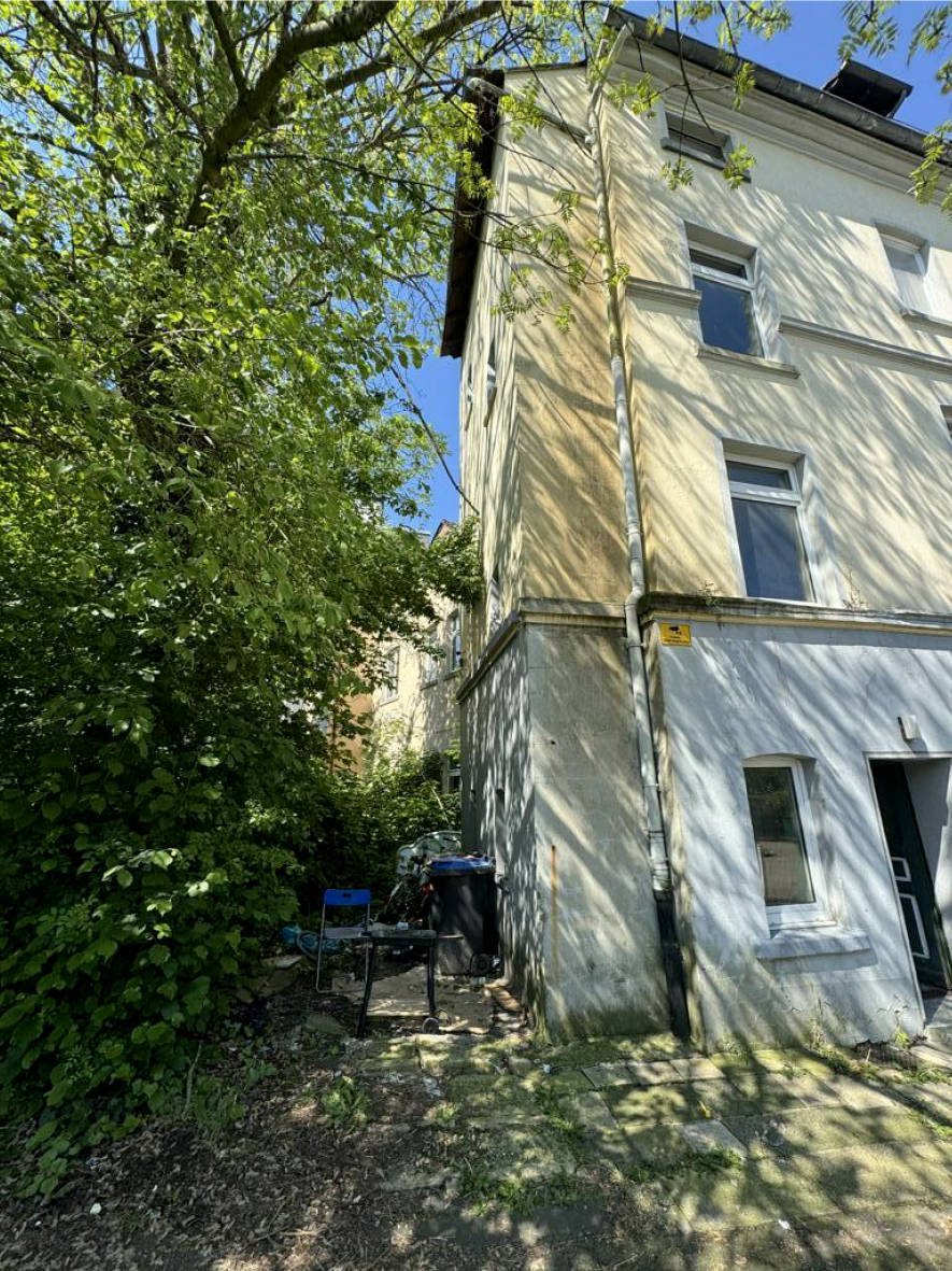 61 m² unnd 52 m² große Wohnung, gelegen im Ergeschoss eines 3-geschossigen Mehrfamilienhauses in Altstadtring 143, 44575 Castrop-Rauxel - Bild 2