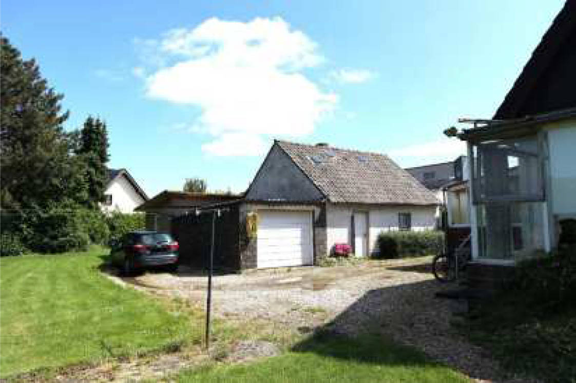 Zweifamilienhaus, Garage, Einfamilienhaus in Im Westerfeld 3, 46459 Rees, Bienen - Bild 2