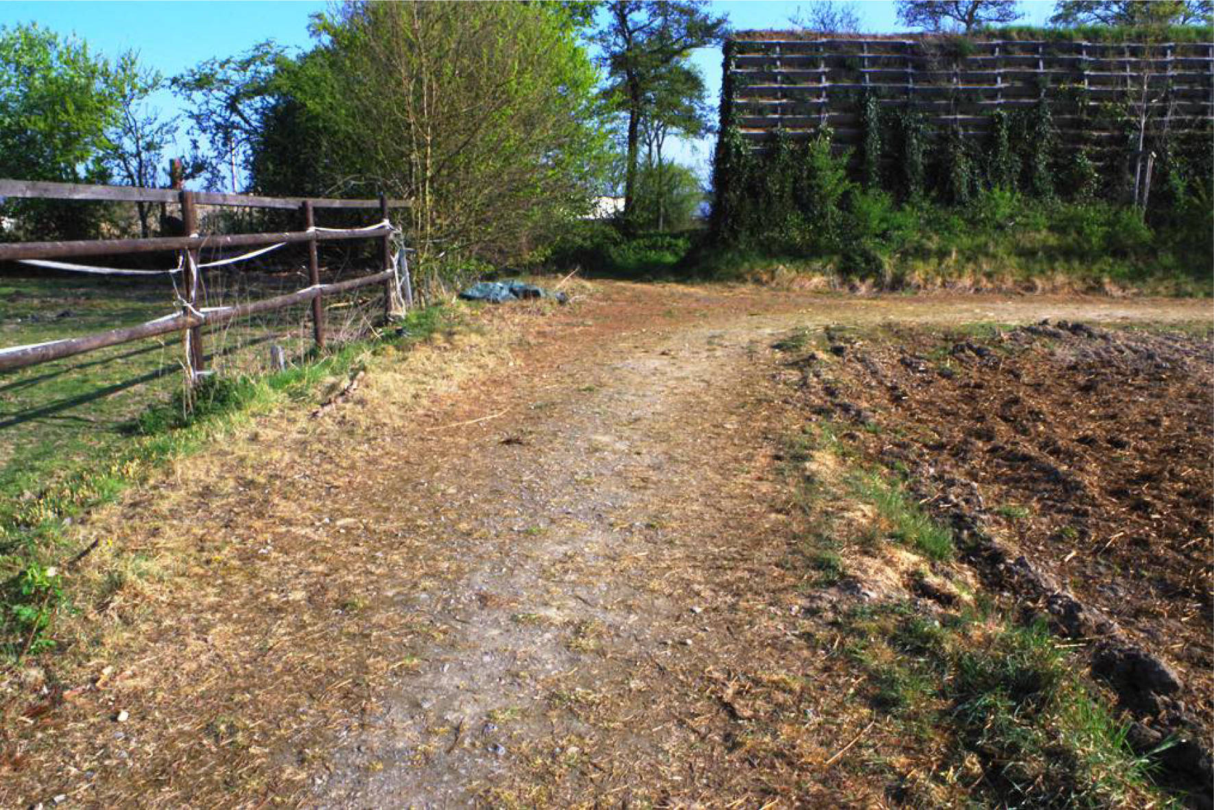 nordrheinwestpfalen 0030 K 0006/2026 Am Neersbroich, 41352 Korschenbroich 4